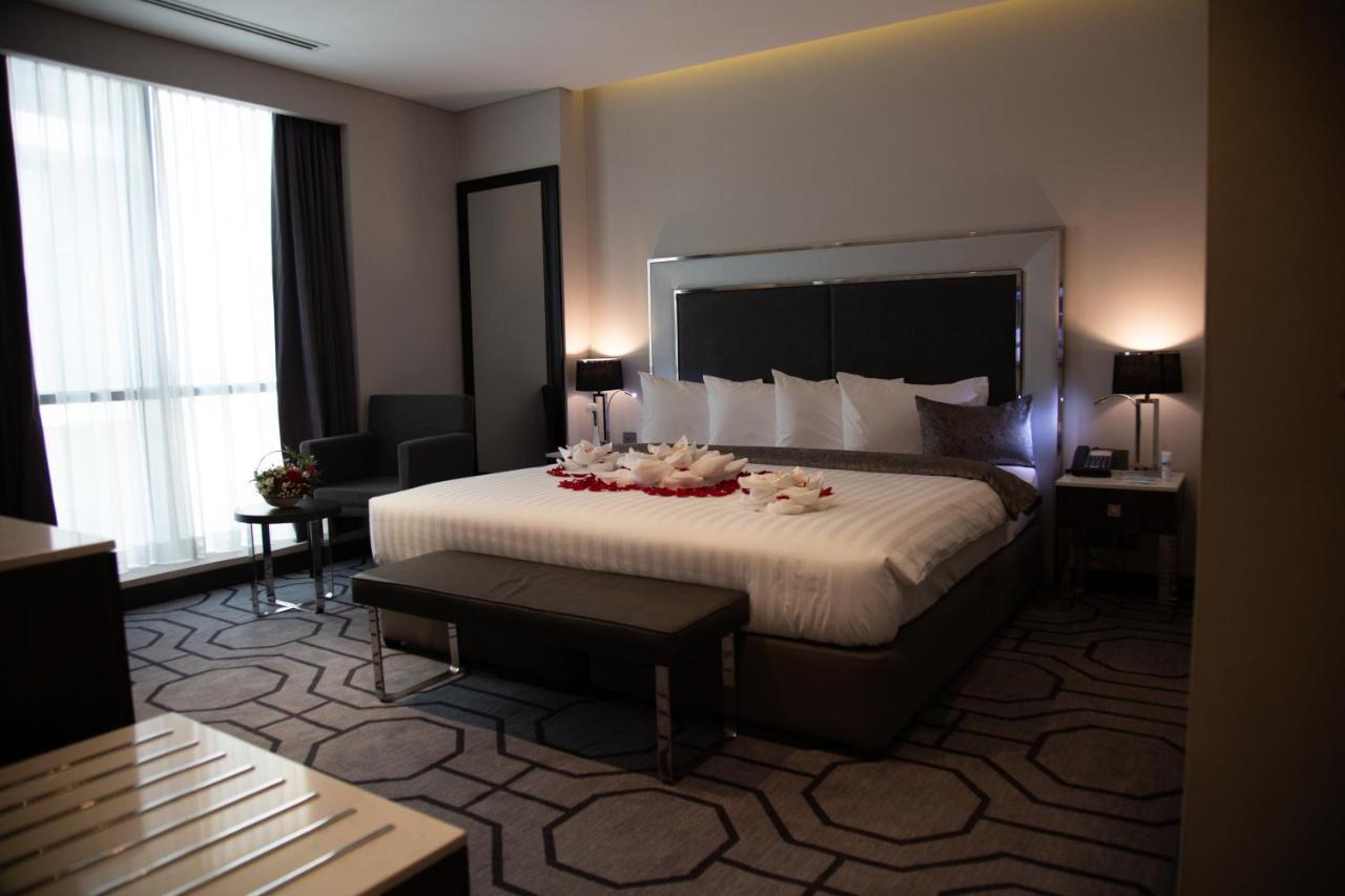 New Blue Rose Hotel Doha Exteriör bild
